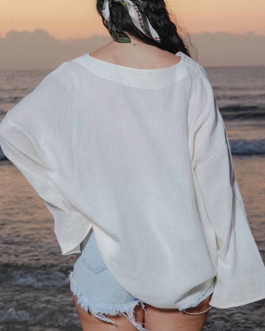 Light Cloud V Neck