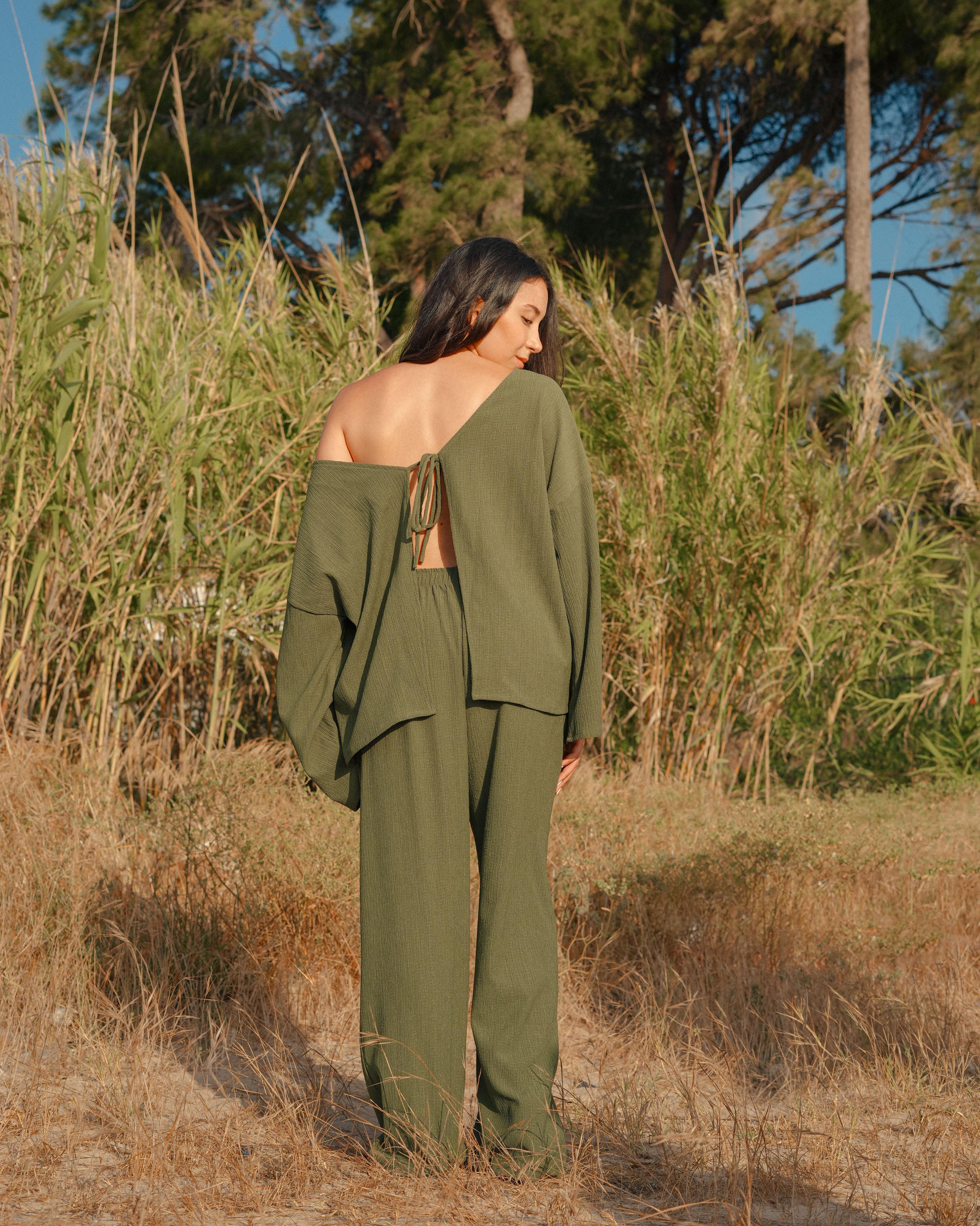 Backline Breeze Top